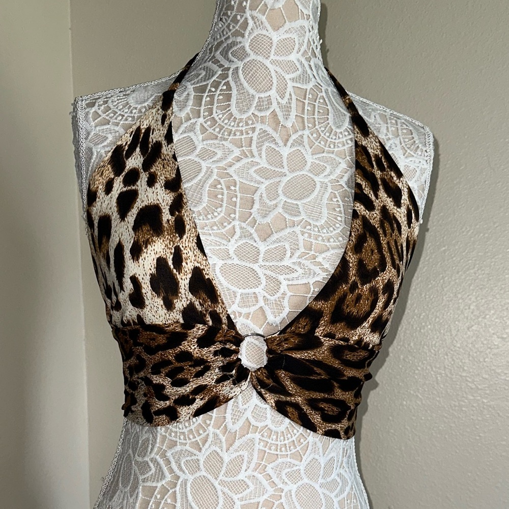 NWOT XL adjustable never worn leopard butterfly style halter top.